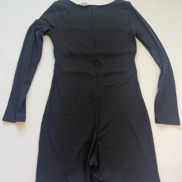 Princess Polly Sara Romper Black 12 - Picture 4 of 8